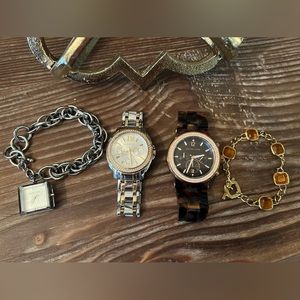 Set of 4 Michael Kors watches and bracelet